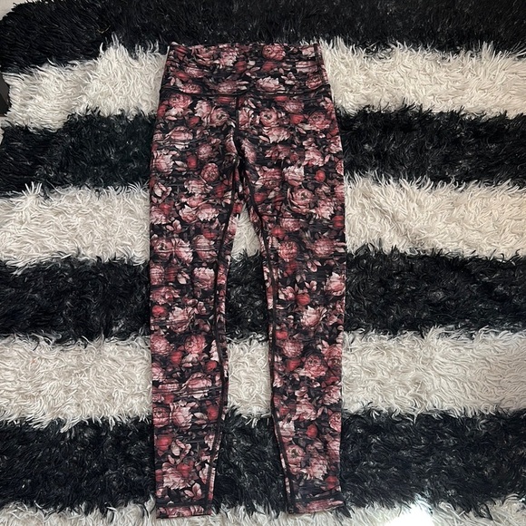 lululemon athletica Pants - Lululemon Fast & Free 7/8 Floral Print Leggings, Peony Multi, Sz 8
